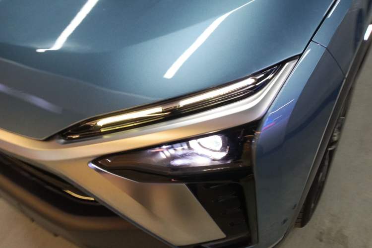 Used Nio ES8 2020 415 km Range 7-Seater Version
