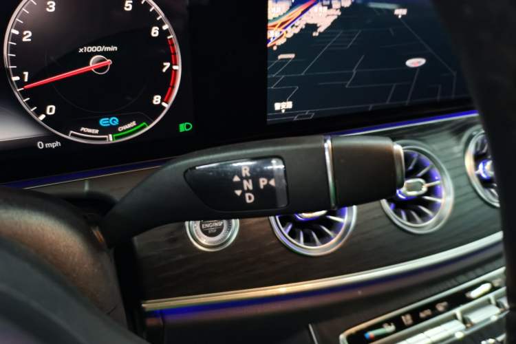 Used Mercedes-Benz E-Class (Import) 2020 E 260 Coupe