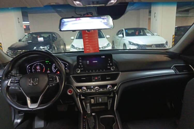Used Honda Accord 2018 260TURBO Luxury Edition China V Emission Standard
