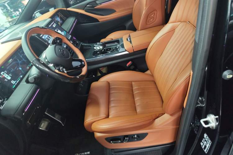 Used GAC Trumpchi E9 2025 E9 Superfast Charging – Master Series
