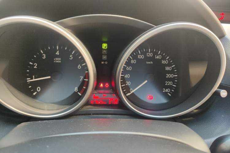 Used Mazda Mazda 5 2013 2.0L Automatic Luxury Edition
