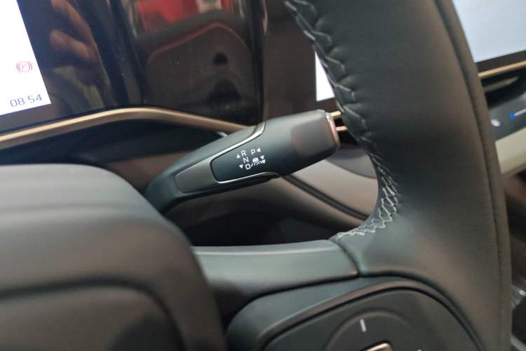 Used Hongqi EH7 2025 600 Smart Selection Edition
