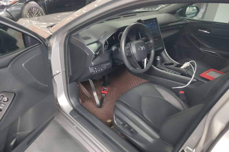 Used Toyota Avalon 2022 Dual-Engine 2.5L Luxury Edition
