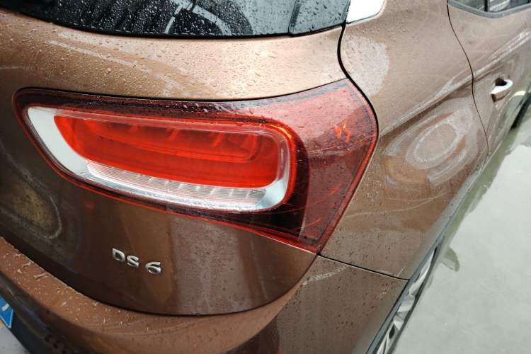 Used DS 6 2014 1.6T Elegant Version THP160