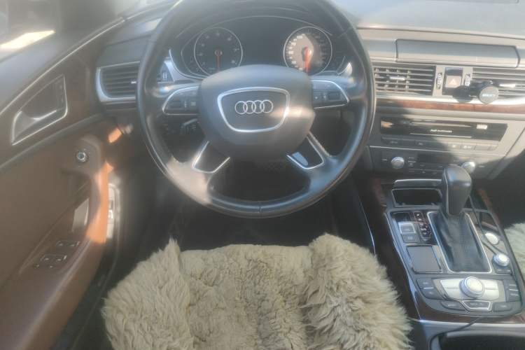 Used Audi A6L 2016 TFSI Comfort Model
