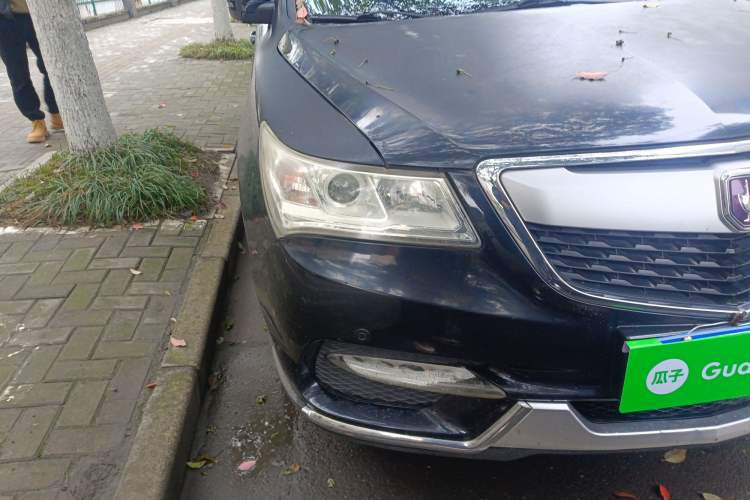 Used Jinbei S70 2018 1.5T Excellence Edition 7-Seater Right Front Headlight