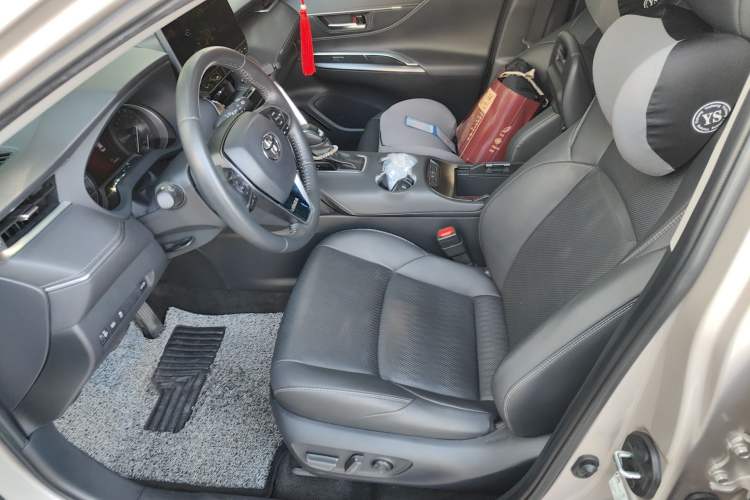 Used Toyota Venza 2022 2.0L CVT Two-Wheel Drive Prestige Edition
