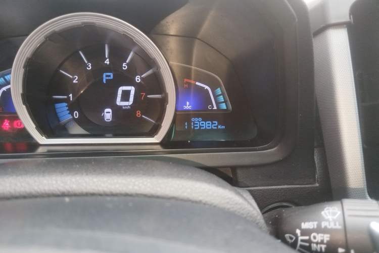 Used Luxgen U6 SUV 2014 2.0T Flagship Edition
