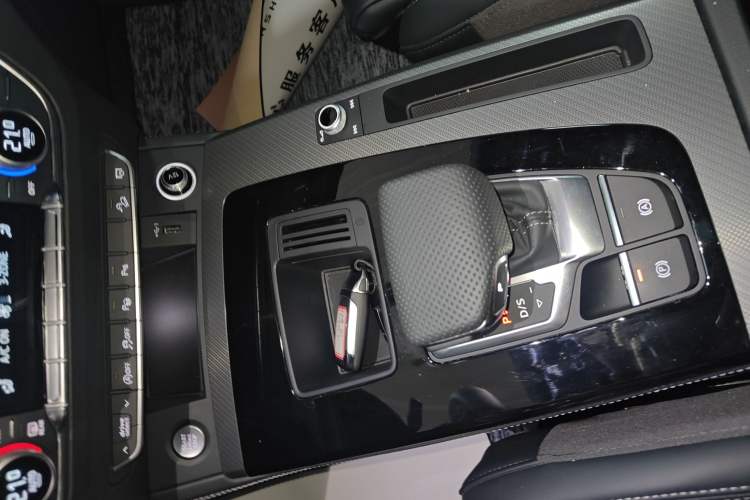 Used Audi Q5L 2024 45 TFSI Luxury Dynamic Model
