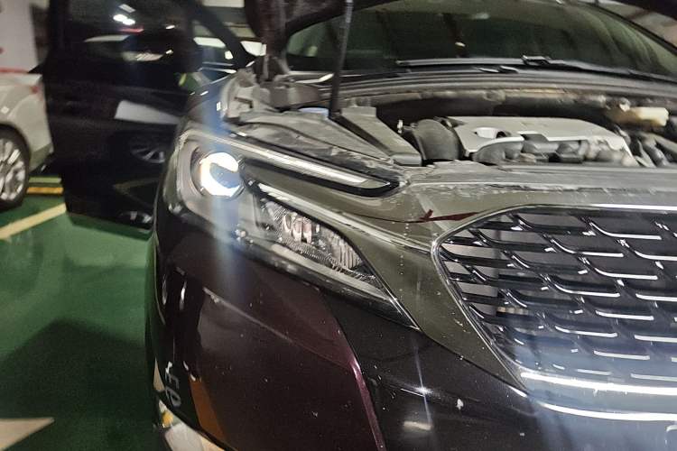 Used DS 6 2016 1.6T Luxury Edition THP160