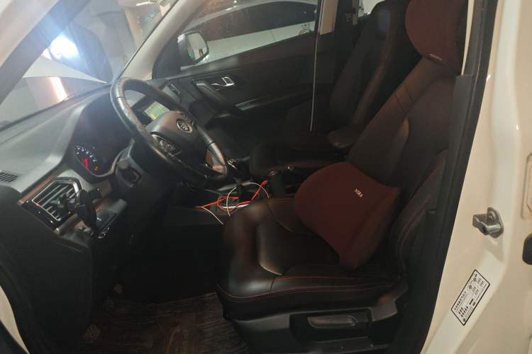 Used FAW Senya R7 2016 1.6L Manual Luxury Model