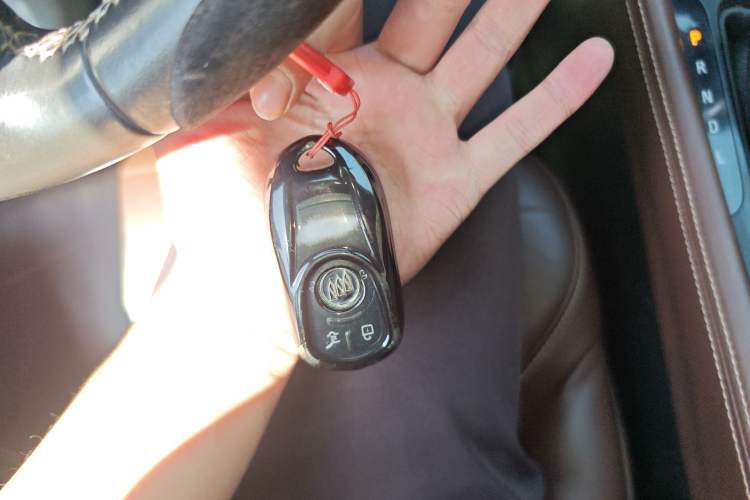 Used Buick Envision 2014 28T Four-Wheel Drive Elite Model
