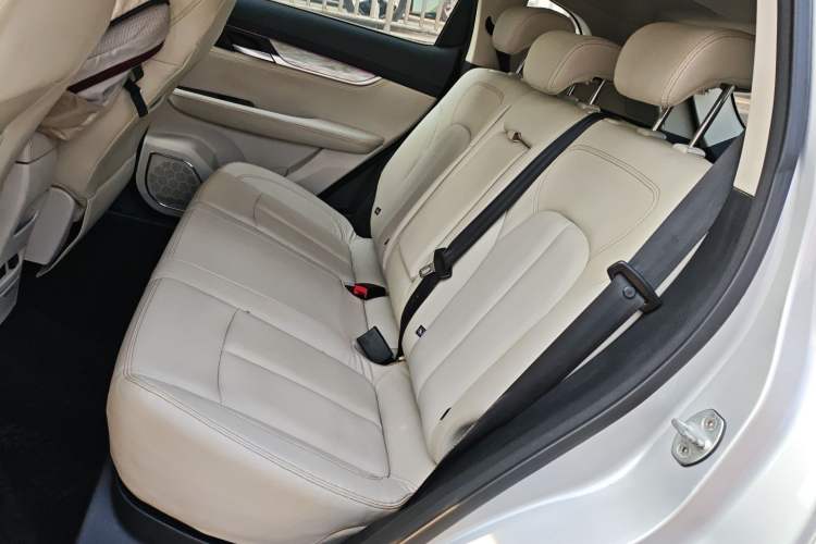 Used Hanteng X5 2018 1.5T CVT Luxury Edition
