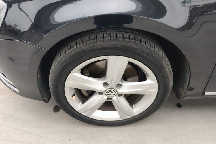 Used Volkswagen Magotan 2015 Revised 1.8TSI Prestige Version
