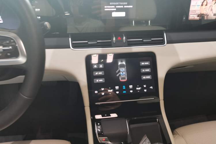 Used Li Auto ONE 2021 Extended-Range 6-Seater Version Audio And AC Panel