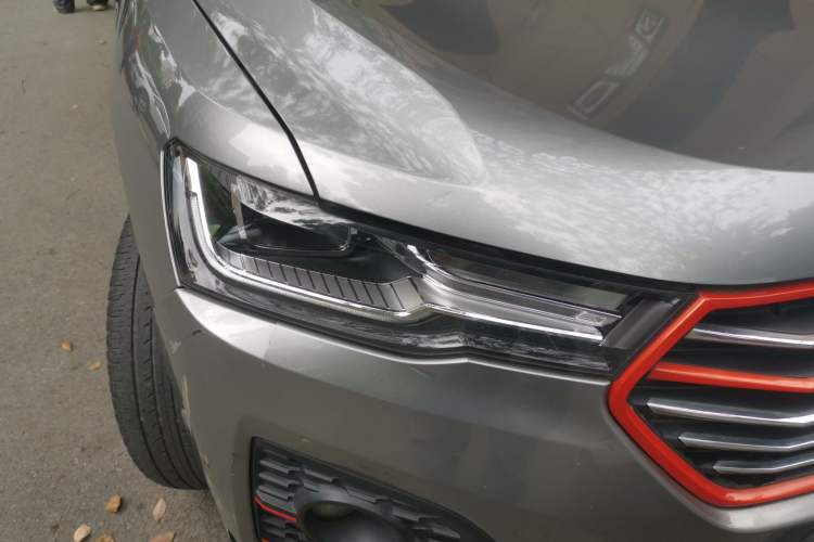 Used Haval H4 2019 1.5 GDIT Pro Version China VI Standard Right Front Headlight