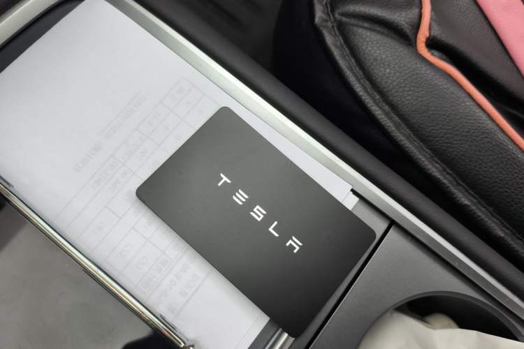 Used Tesla Model 3 2022 Rear-Wheel-Drive Version