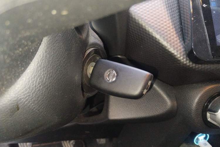 Used Nissan Kicks 2019 1.5L Manual Cool Edition
