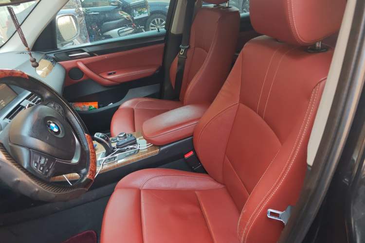 Used BMW X3 2011 xDrive35i Luxury Model Left Front Seat