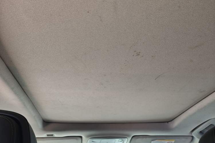 Used Cadillac XTS 2013 28T Leading Model