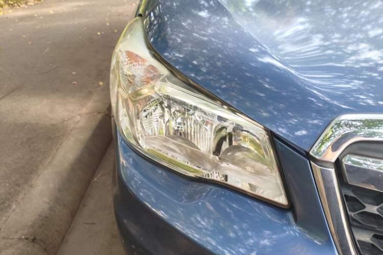 Used Subaru Forester 2014 2.5i Automatic Elite Edition Right Front Headlight