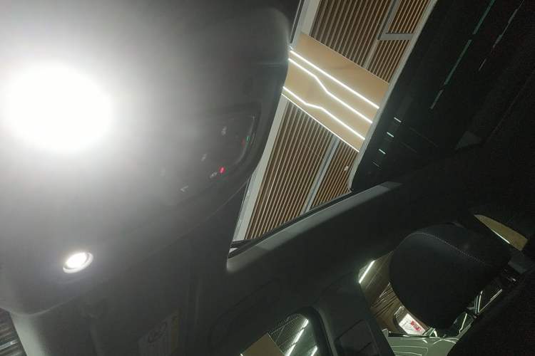 Used Audi Q5L 2024 40 TFSI Fashion Dynamic Model