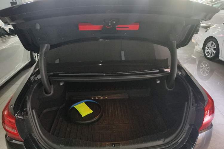 Used Hongqi H5 2020 1.8T Automatic Smart Connect Flagship Edition
