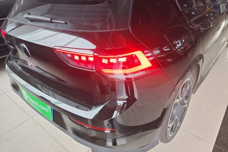 Used Volkswagen Golf GTI 2026 Model 380TSI DSG GTI
