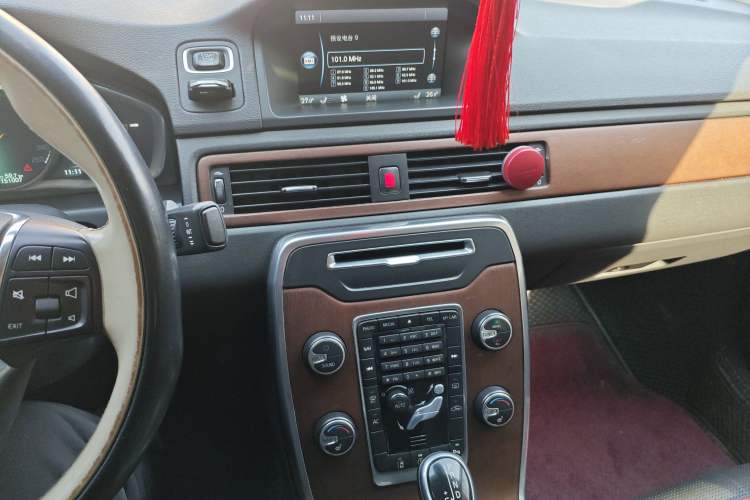 Used Volvo S80L 2014 2.0T T5 Smart Luxury Edition
