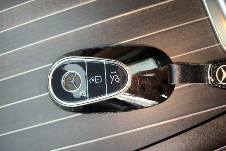 Used Mercedes-Benz E-Class 2024 E 300 L Luxury Model Vehicle Key