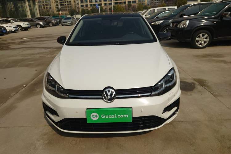 Used Volkswagen Golf 2018 230TSI Automatic Comfort Model Front