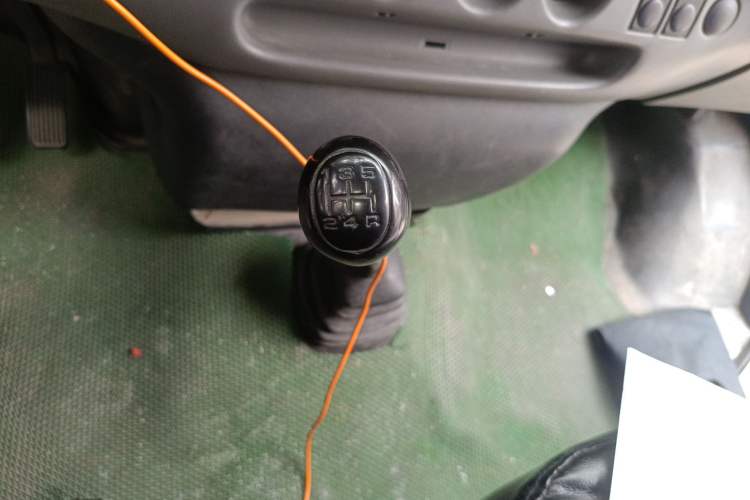 Used Ford Classic Transit 2013 2.8T Diesel Van Short Wheelbase Mid-Roof JX493ZLQ4 Gear Lever