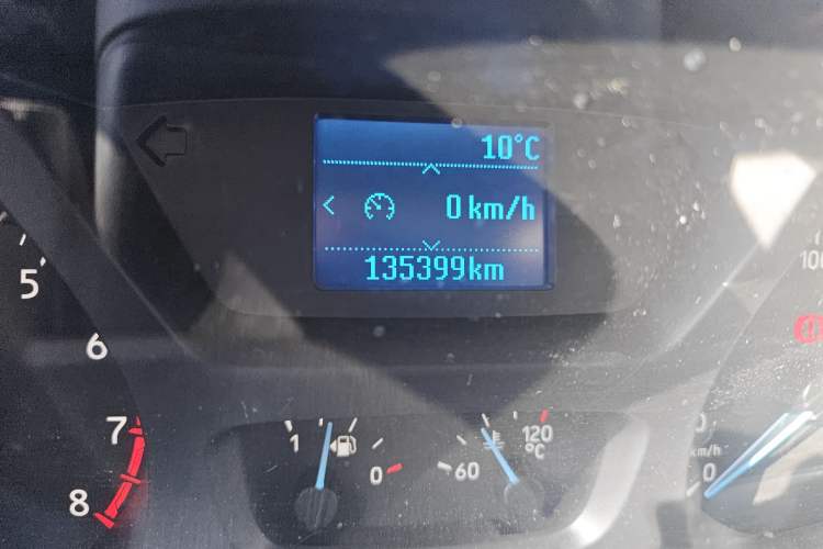 Used Ford Transit 2019 2.0T Gasoline Multi-Purpose Commercial Vehicle Mid-Drive Mid-Roof 6-Seater China VI Standard