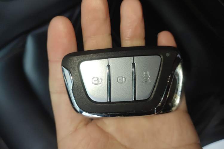 Used JAC Group Refine S4 2019 1.6L Manual Overdrive Model