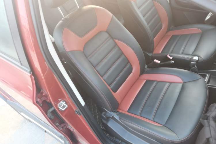 Used Haval H1 2016 Blue Label 1.5L AMT Urban Model