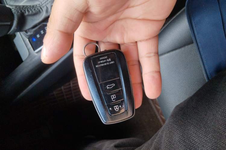 Used Toyota Camry 2021 Dual-Motor 2.5 HGVP Leading Edition