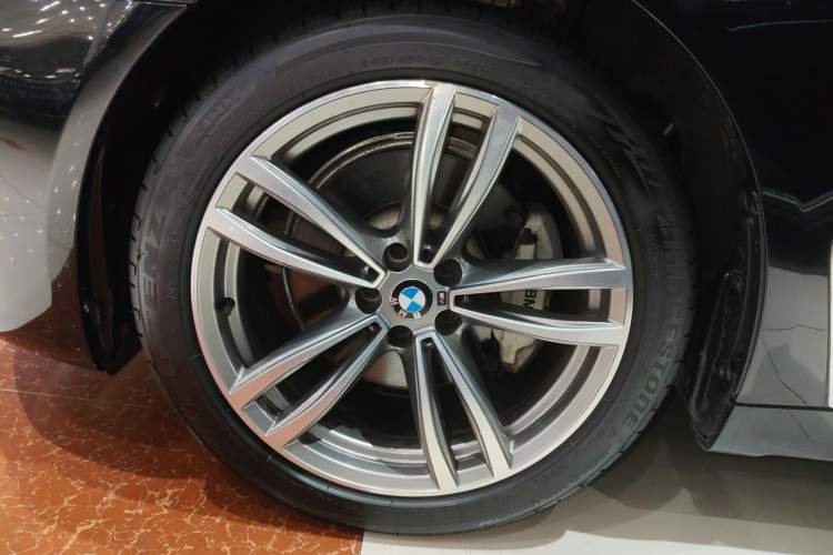 Used BMW 7 Series 2018 730Li Leading Model M Sport Package