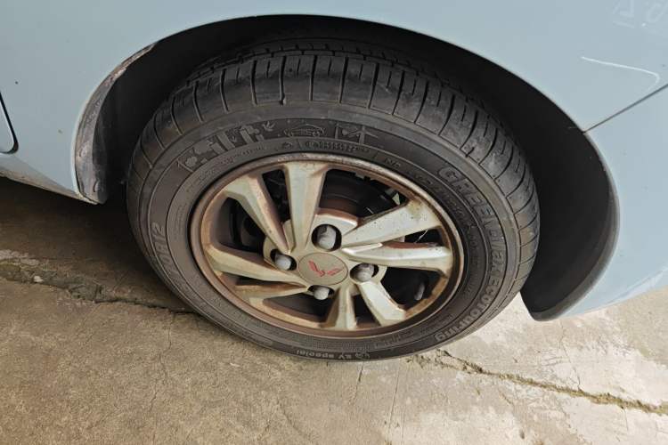 Used Wuling Hongguang MINIEV 2020 Enjoyment Model Lithium Iron Phosphate Right Front Wheel Hub