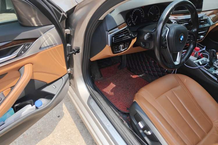 Used BMW 5 Series 2018 528Li Launch Special Edition
