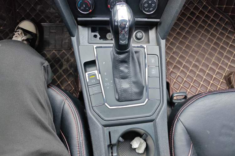 Used Volkswagen Lamando 2017 230TSI DSG Fashion Edition