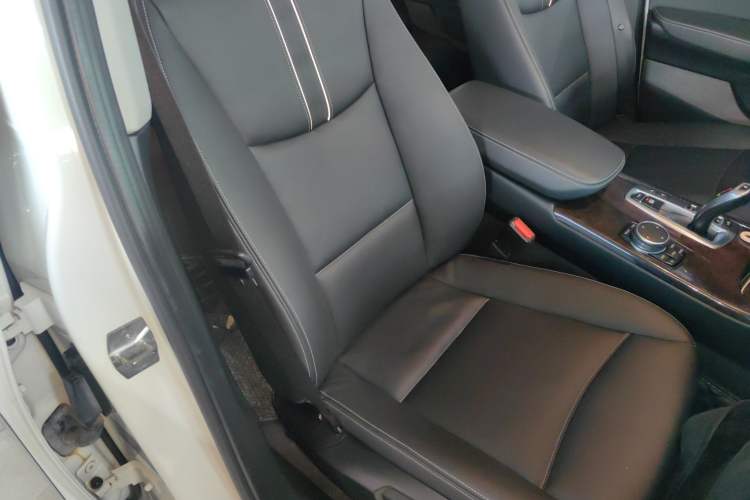 Used BMW X3 2014 xDrive20i X Design Package Right Front Seat