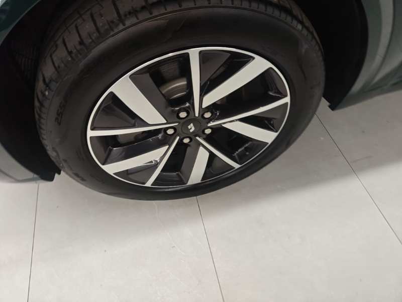 Used Li Auto L8 2023 Air model — 22