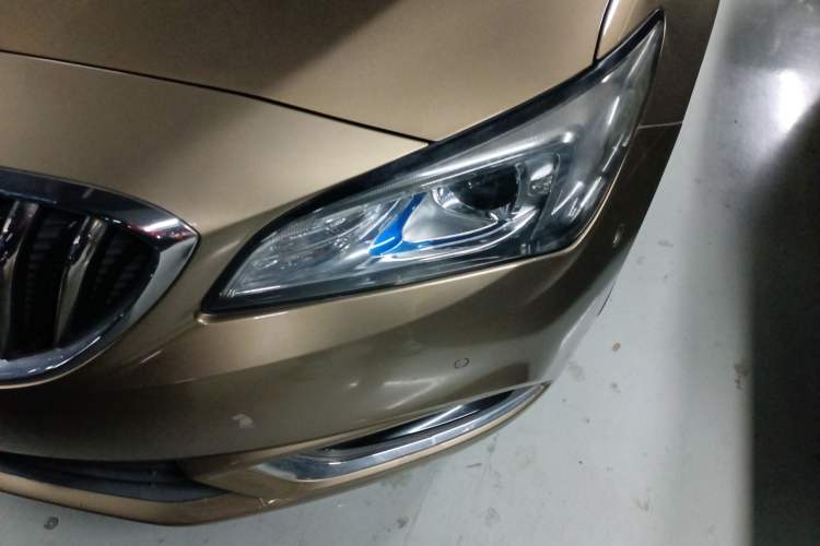 Used Buick Verano 2015 Sedan 20T Dual-Clutch Elite Model