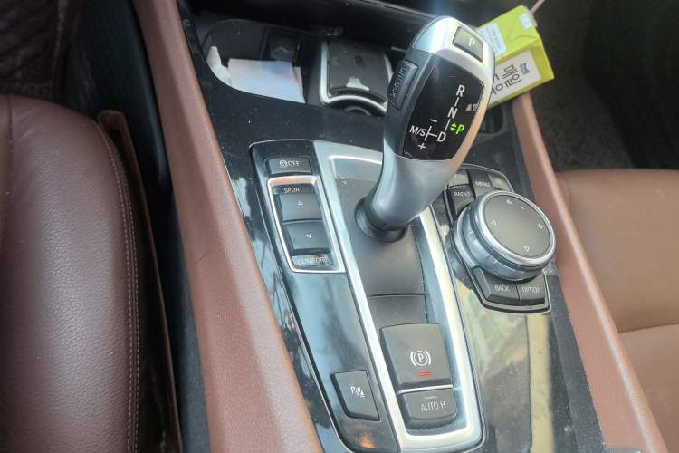 Used BMW 5 Series GT 2015 528i Leading Model Gear Lever