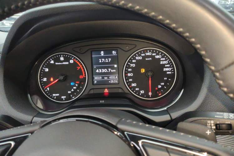 Used Audi Q2L 2022 35 TFSI Progressive Dynamic Edition