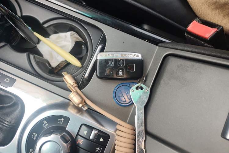 Used Land Rover Range Rover 2012 5.0 SC V8
