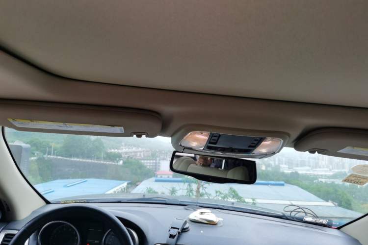 Used Jeep Grand Cherokee 2011 3.6L Luxury Navigation Edition