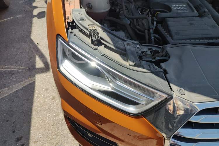 Used Audi Q3 2016 30 TFSI Fashion Model Right Front Headlight