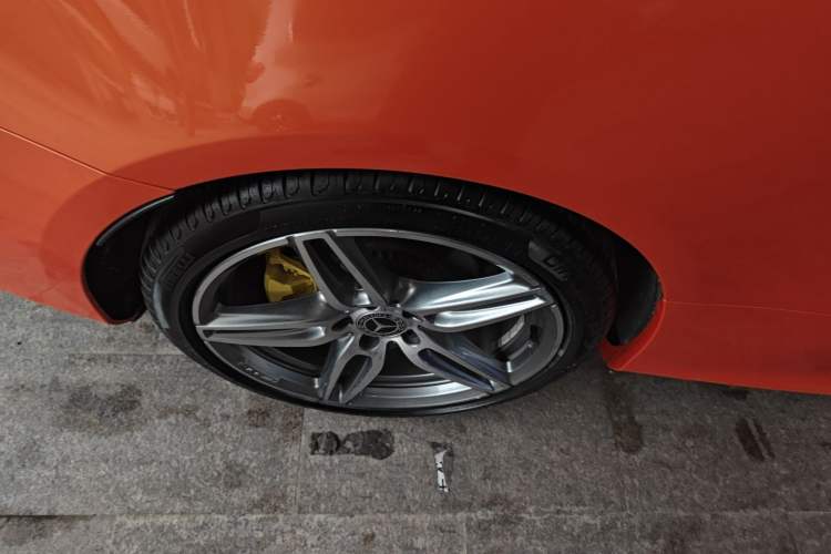 Used Mercedes-Benz E-Class 2017 E 200 Coupe Right Rear Wheel Hub