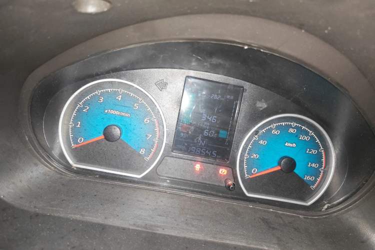 Used Wuling EV50 2020 All-Electric Van Logistics Vehicle with Ningde-Heated Battery
